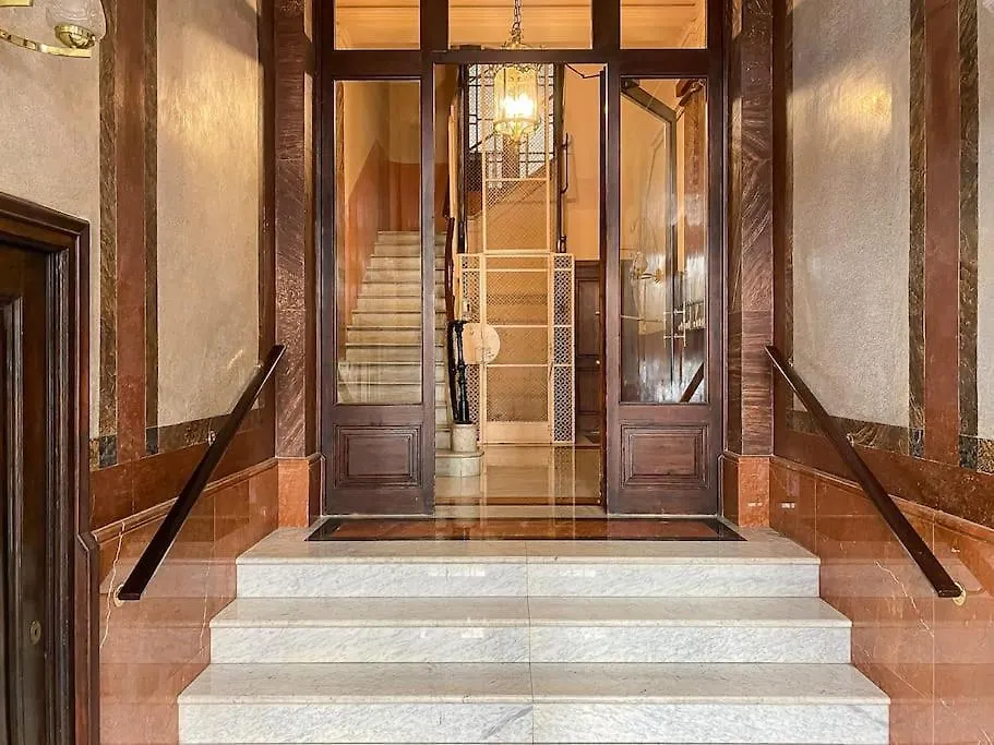 Canela Homes Barcelona Consell Appartement